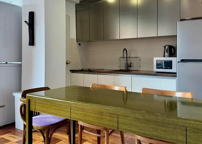 Peaceful 2 Bedroom & Cityview Close To Iconic Sites Apartment Seoul