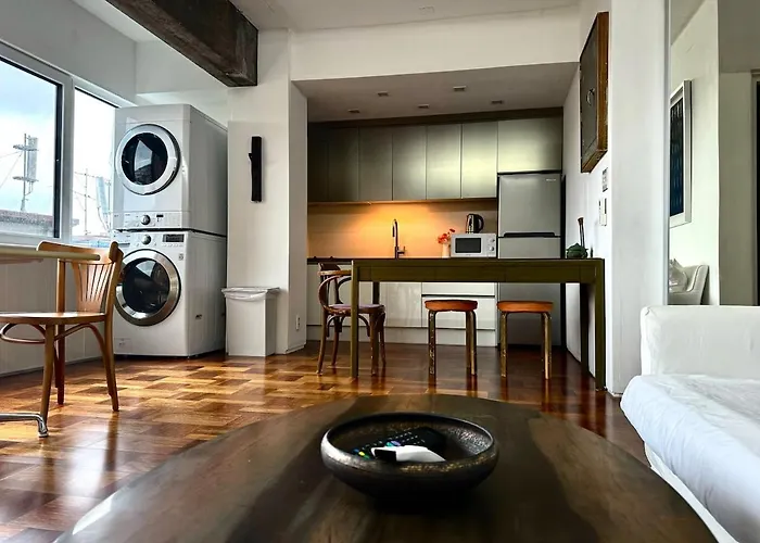 Peaceful 2 Bedroom & Cityview Close To Iconic Sites Apartment Seoul